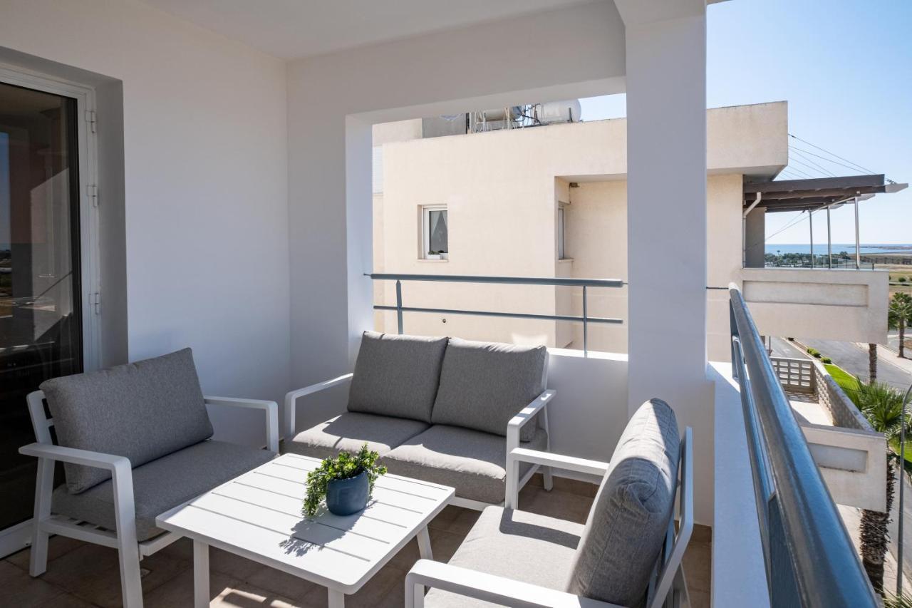 The Saline Views Makenzy Apartment ลาร์นาคา ภายนอก รูปภาพ